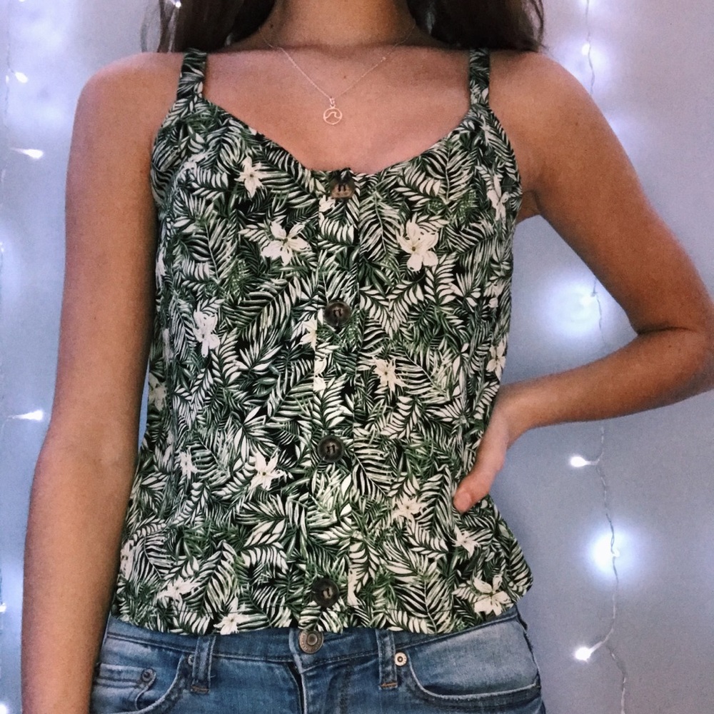 Leaf/Floral print button up tank top